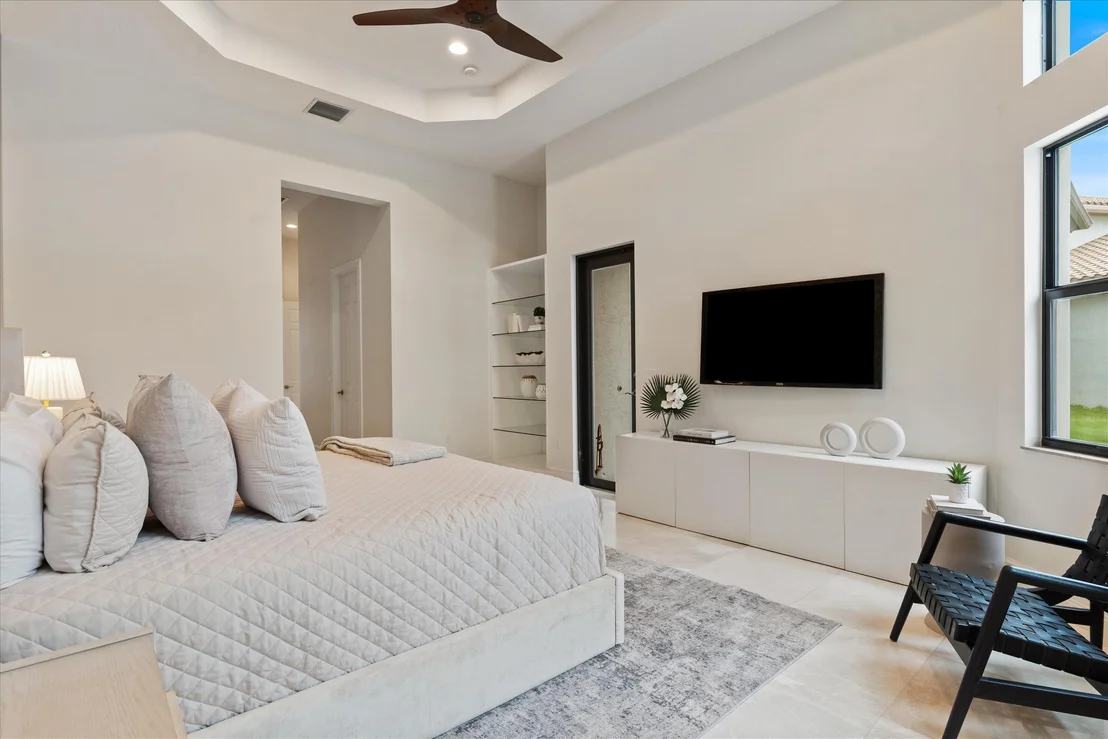 Photo of 16872 Pavilion Way