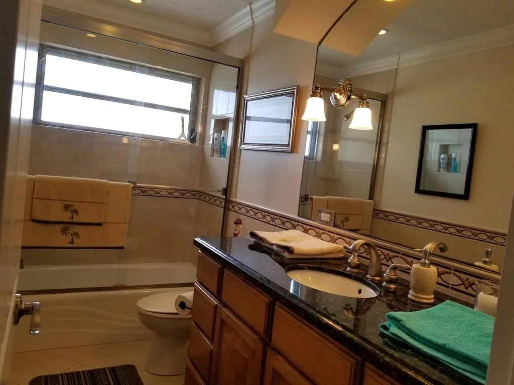 Photo of 1505 Hillcrest Drive