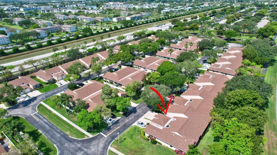 Photo of 8269 Springtree Road