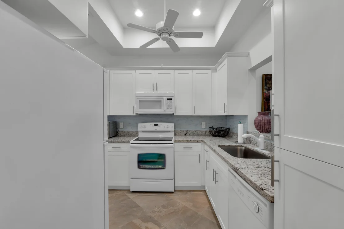 Photo of 10980 Lake Front Place