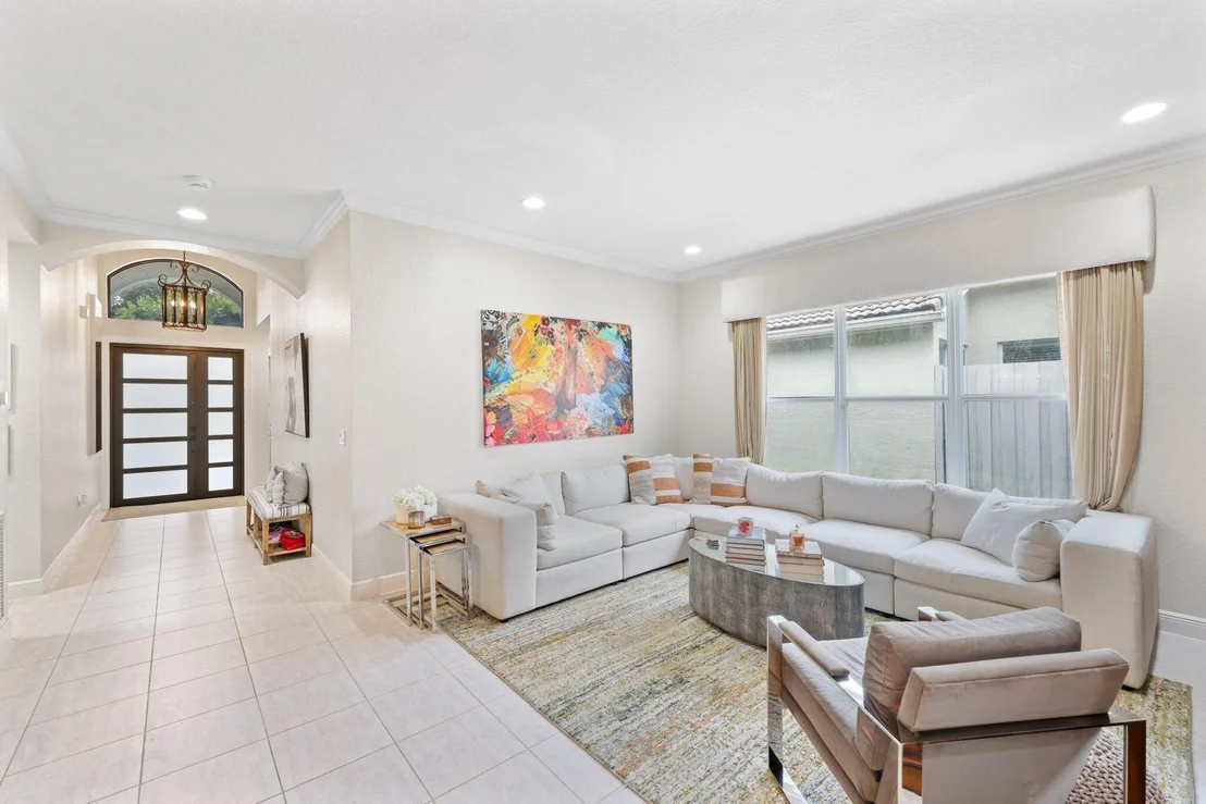 Photo of 19090 Skyridge Circle