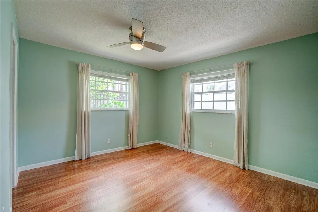 Photo of 39 SE 9th Avenue
