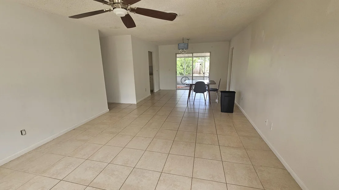 Photo of 1701 NE 16TH Drive
