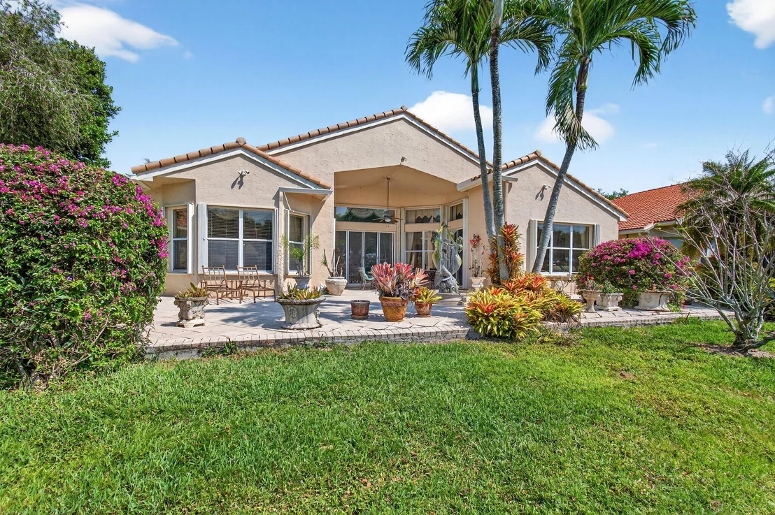 Photo of 6850 Fiji Circle