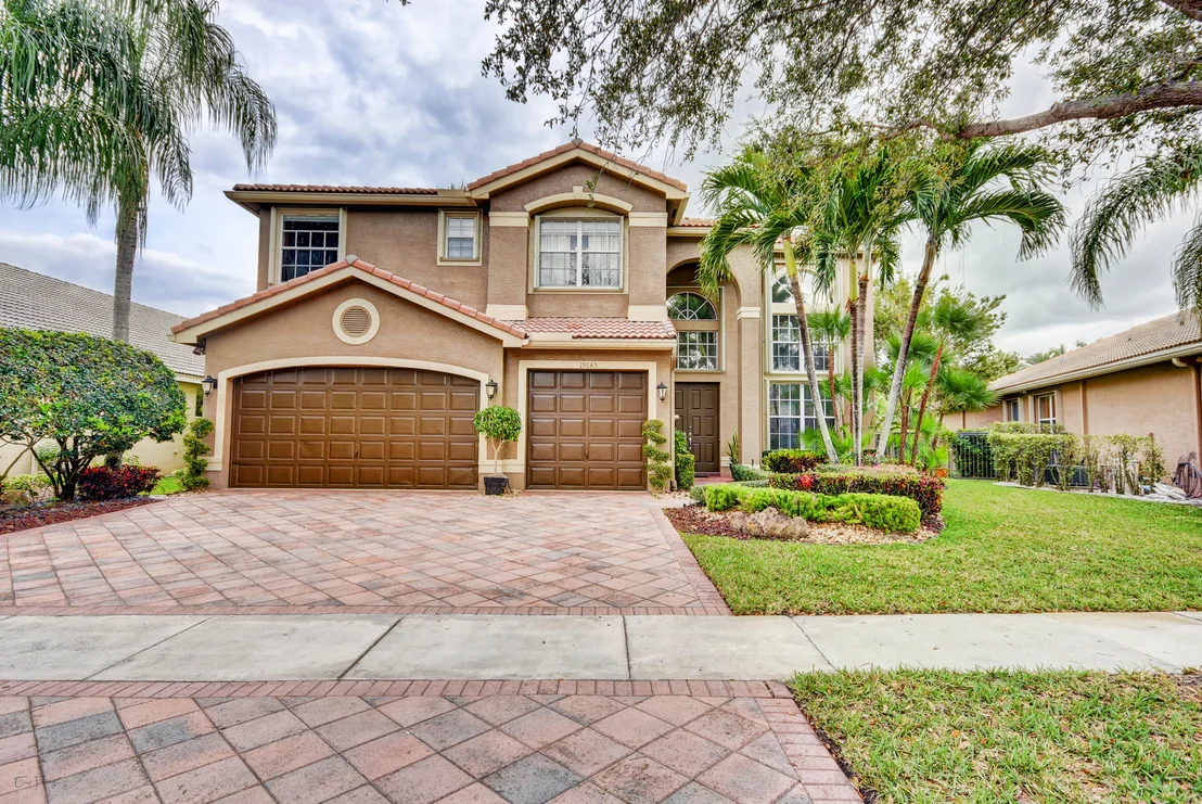Photo of 19645 Estuary Drive