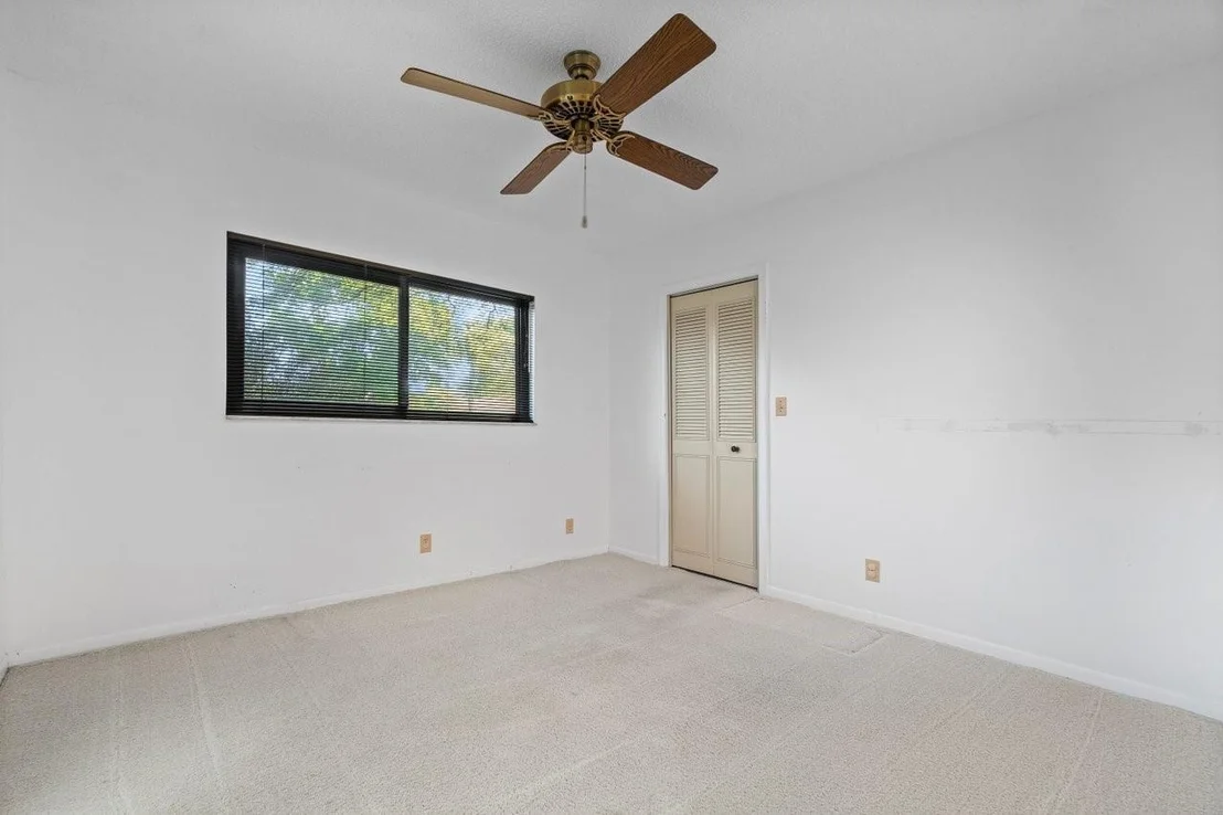Photo of 5505 Red Oak Circle