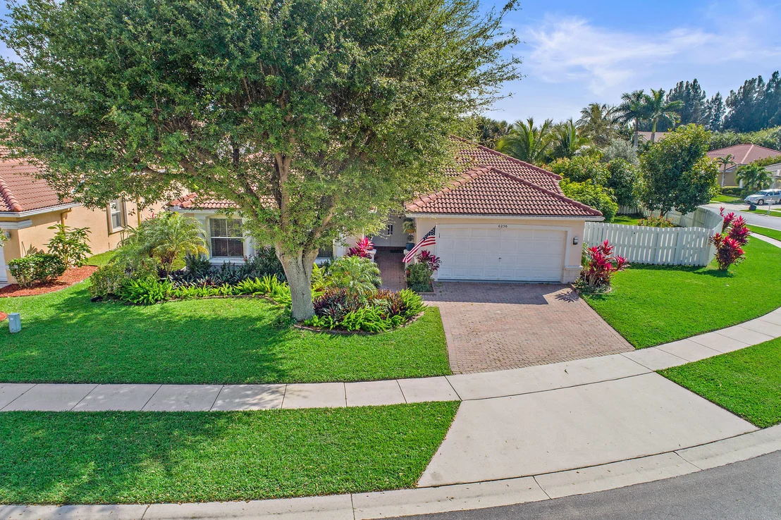 Photo of 6256 Shadow Tree Lane