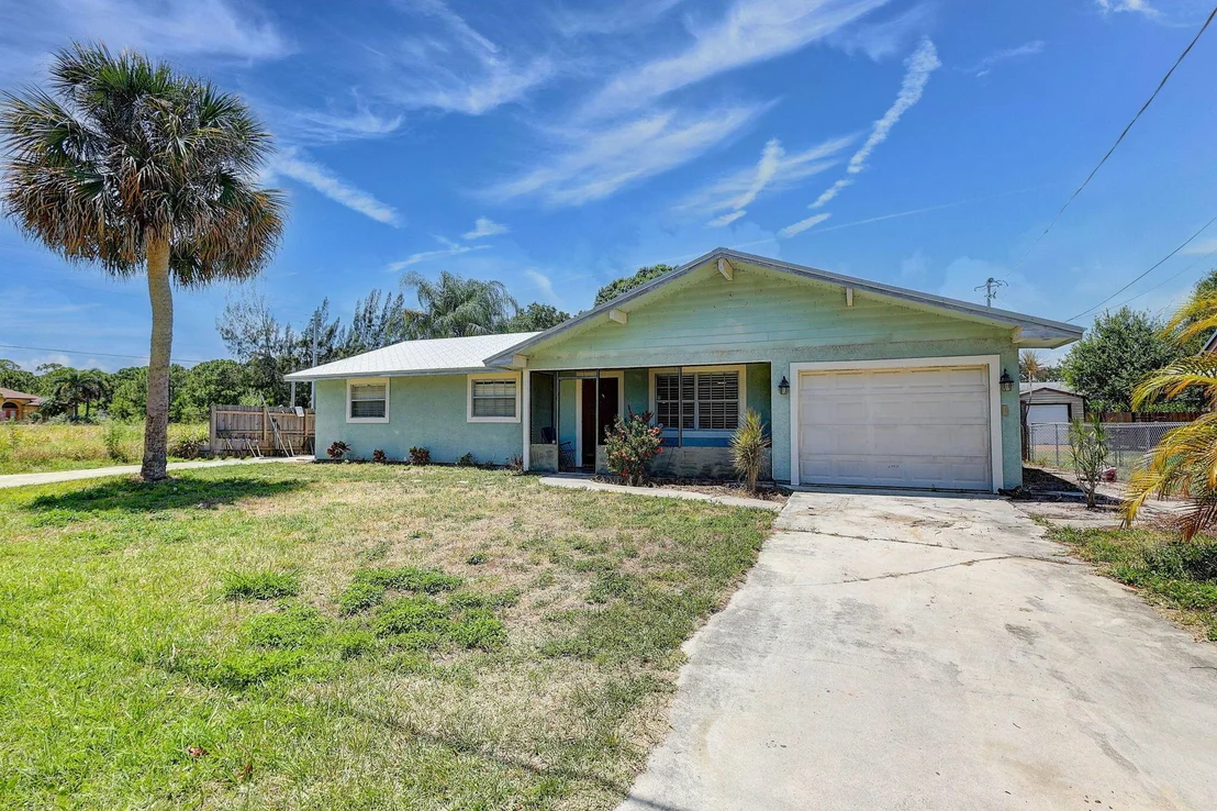Photo of 6107 Hickory Drive