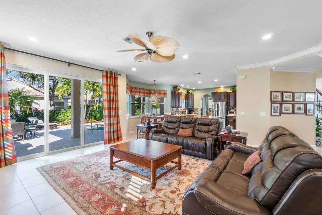 Photo of 6538 Stonehurst Circle