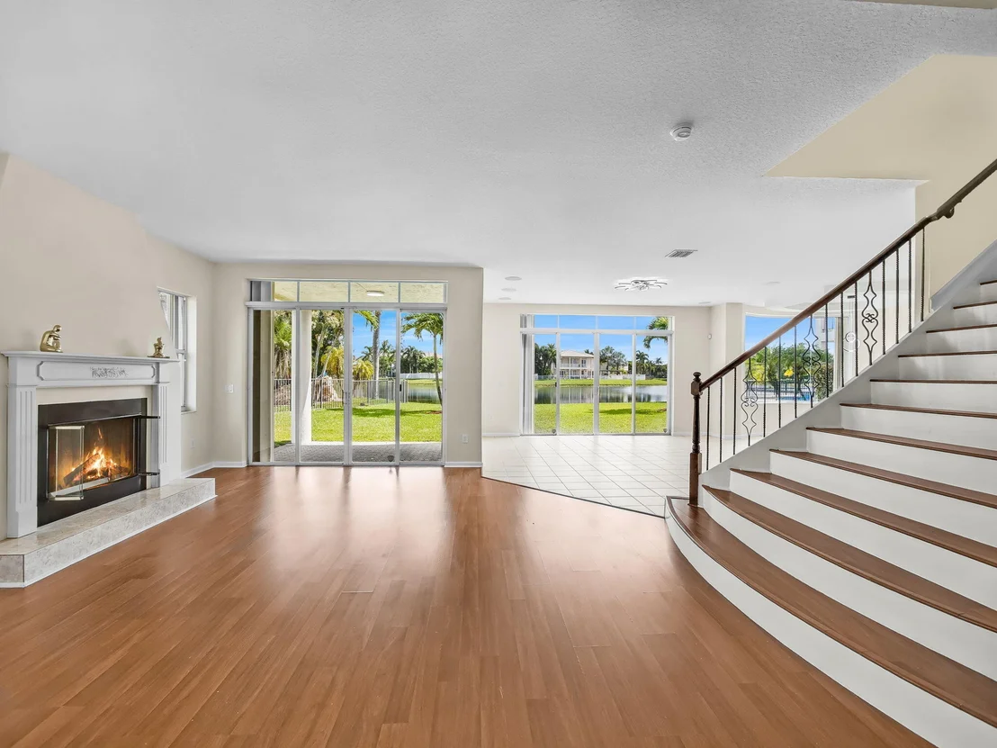 Photo of 2754 Danforth Terrace