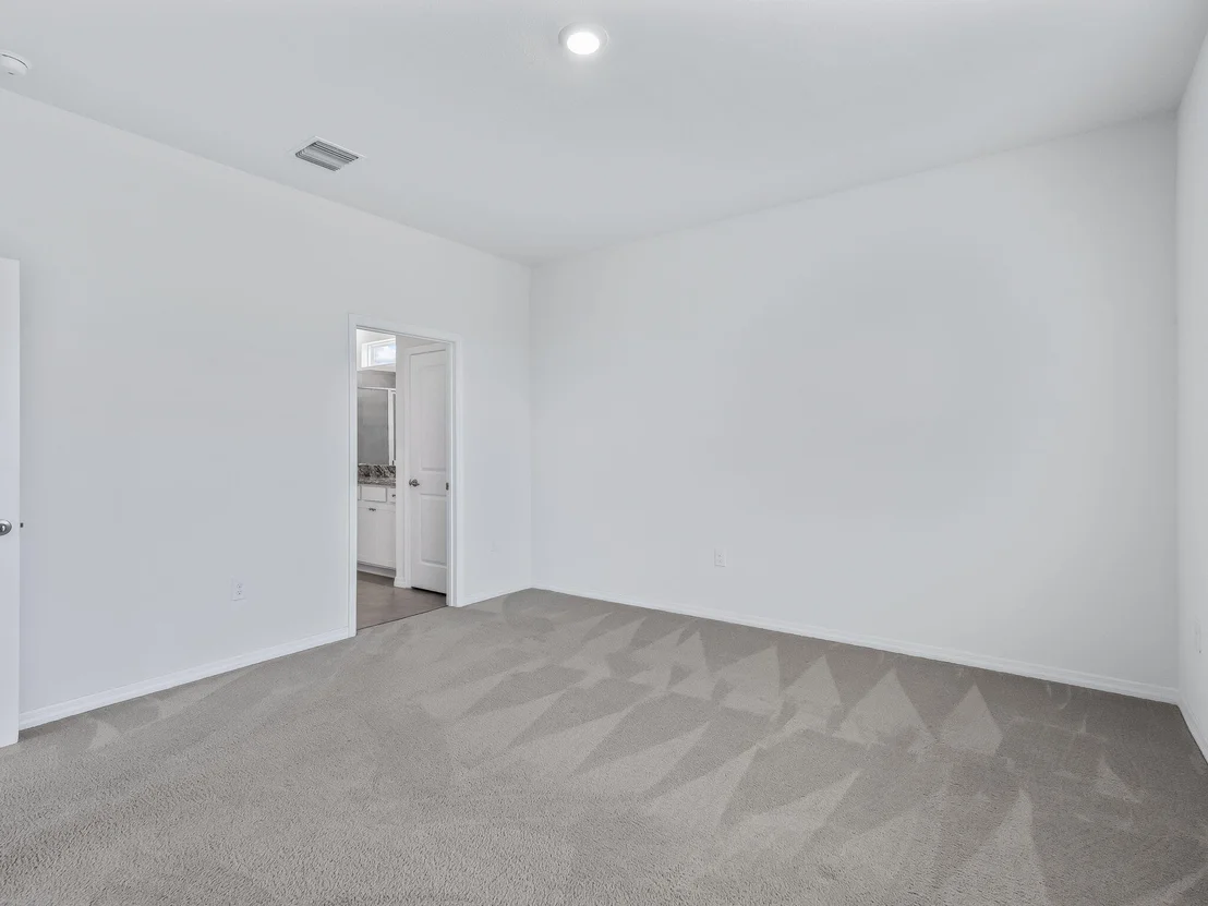 Photo of 5536 NW 40th Loop