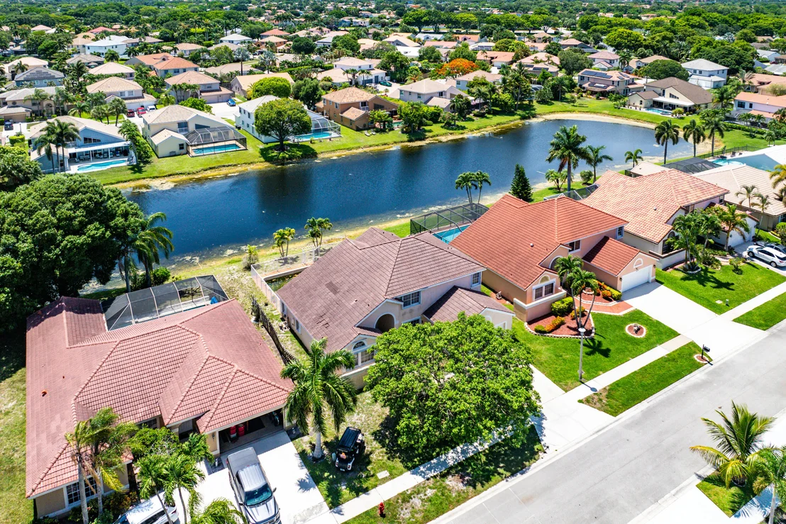 Photo of 8885 Spring Valley Drive