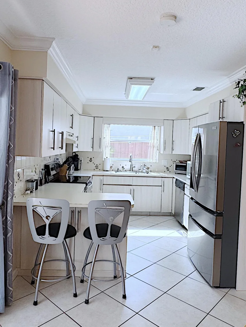 Photo of 310 SE 4TH Terrace
