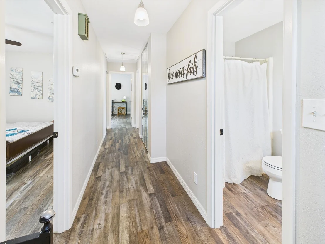 Photo of 2045 SW 18th Lane
