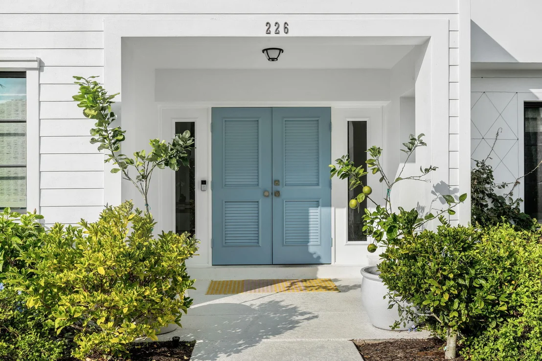 Photo of 226 Cove Place