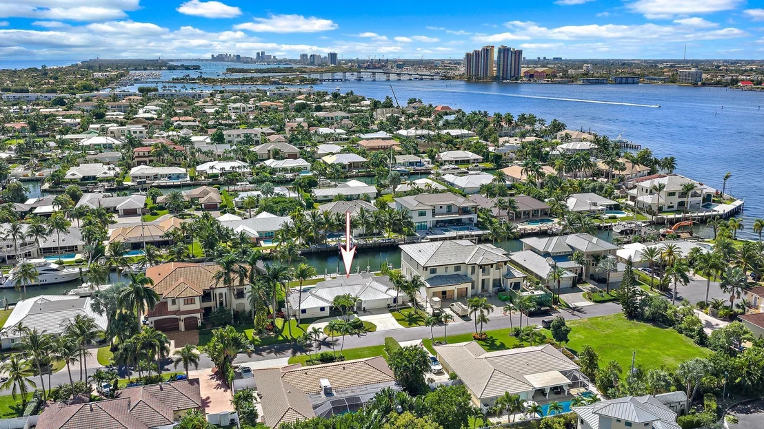 Photo of 1051 Gulfstream Way