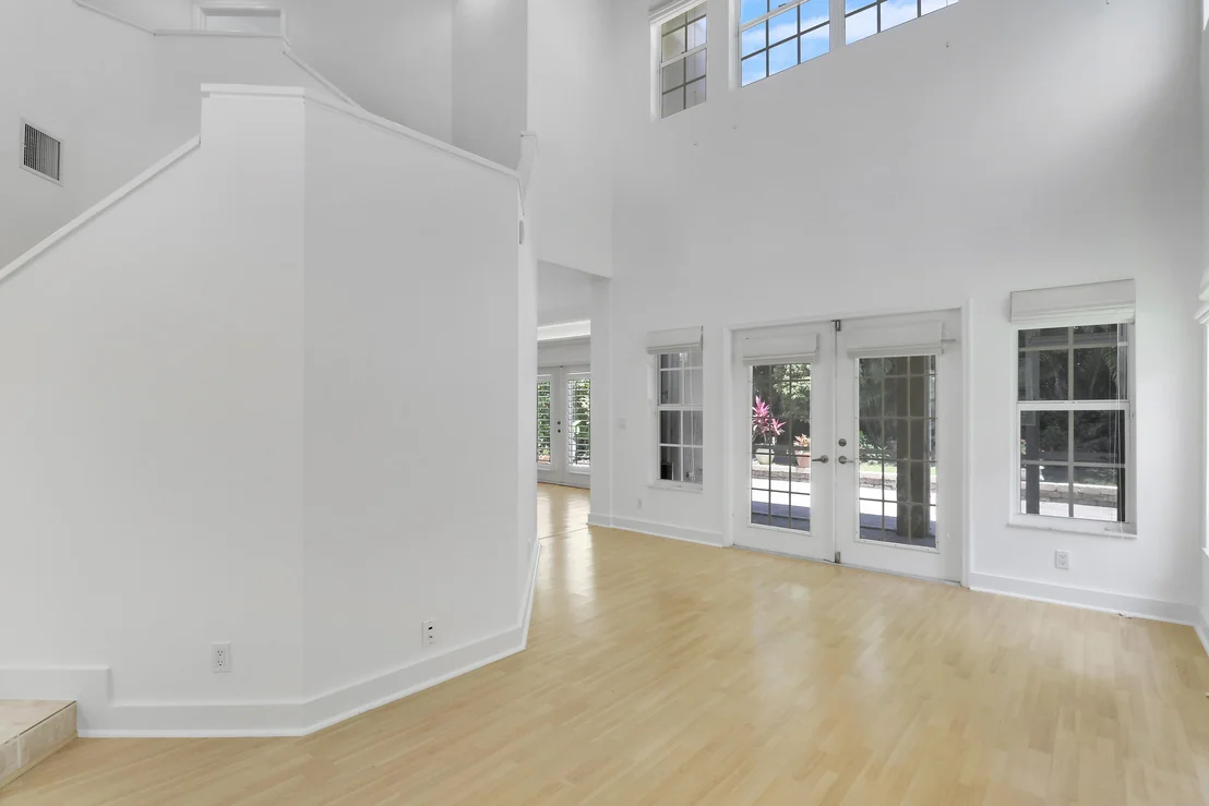 Photo of 12 Grand Bay Circle