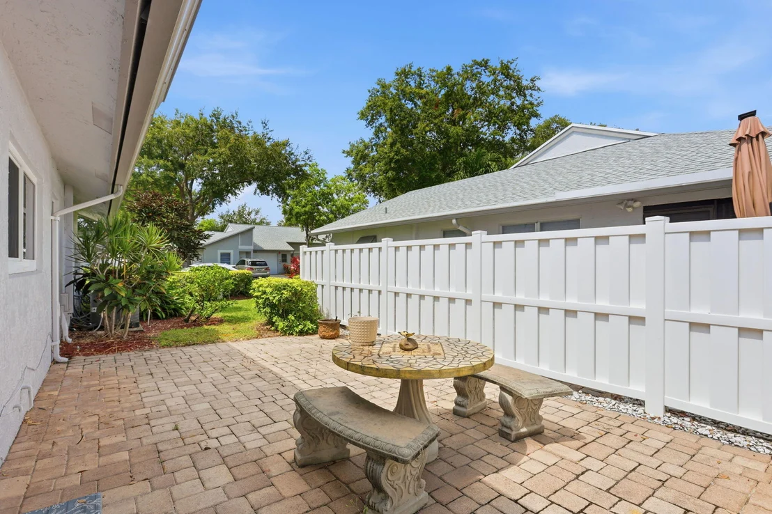 Photo of 8621 Jasmine Way