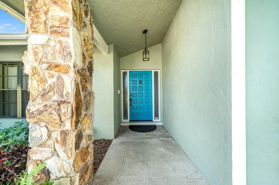 Photo of 574 Juniper Place