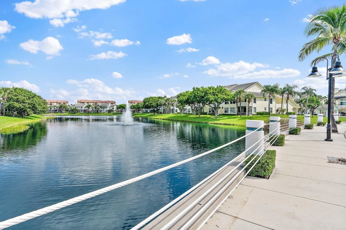 Photo of 705 Mainsail Circle