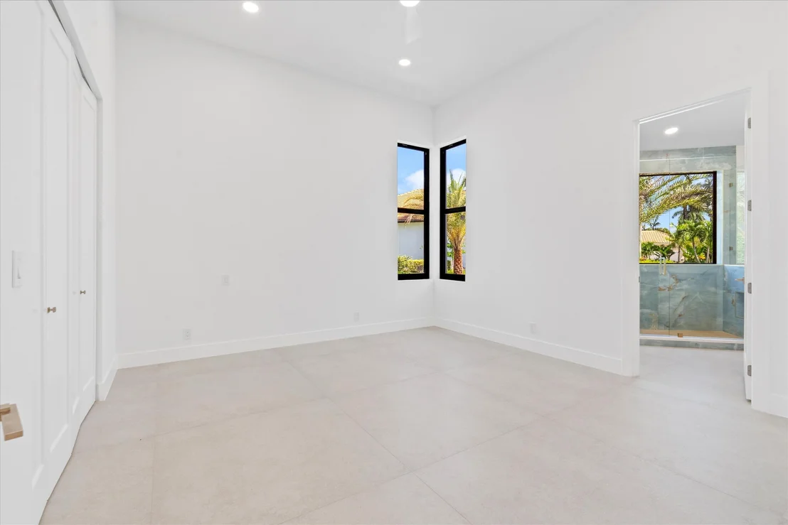 Photo of 2525 Seminole Circle