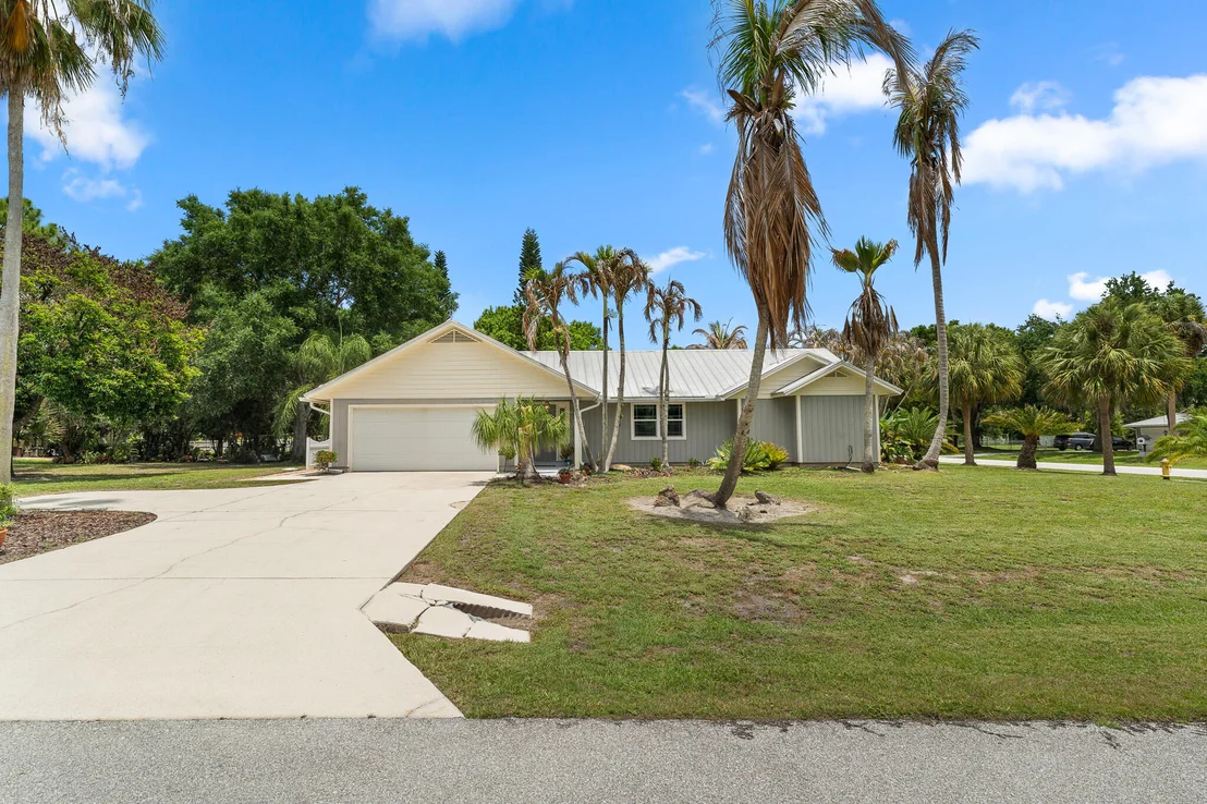 Photo of 1653 SW 85th Terrace