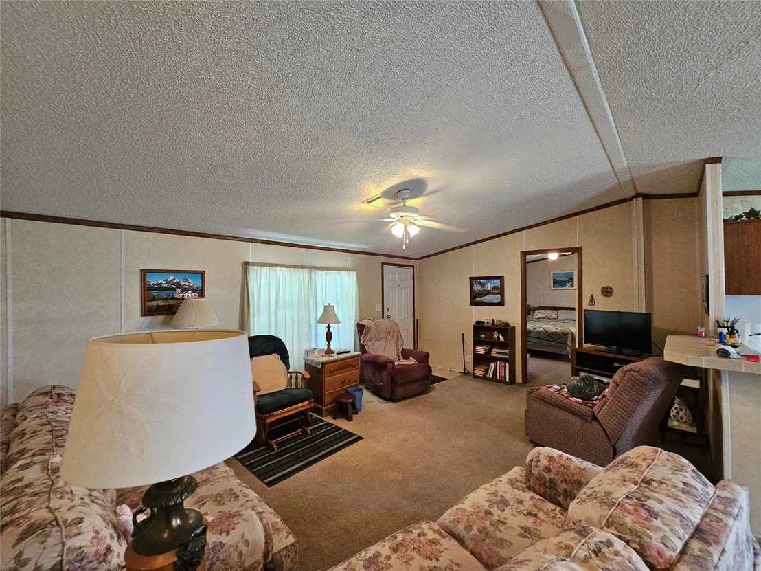 Photo of 1039 Peach Lane