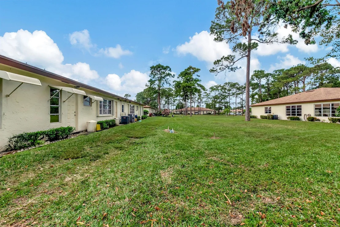 Photo of Unit D at 13990 Nesting Way