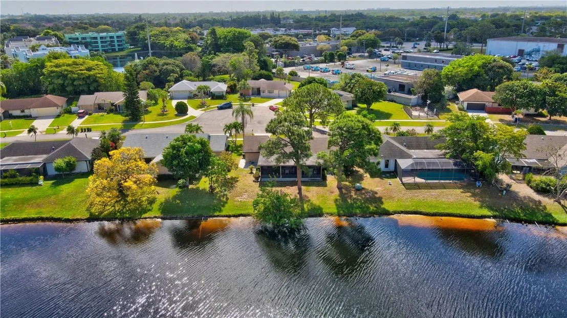 Photo of 6095 Winding Brooke Way