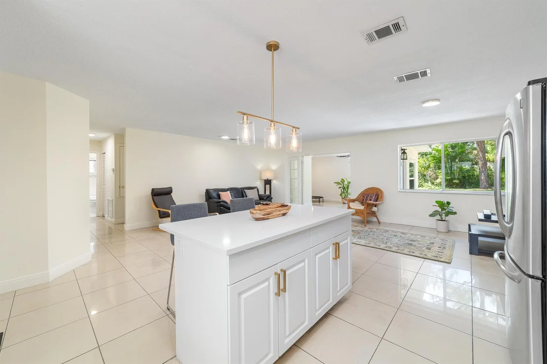 Photo of 166 Kildare Drive