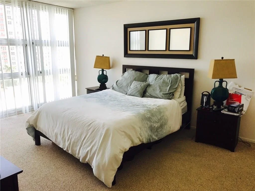 Photo of Unit 721 at 525 N Ocean Boulevard