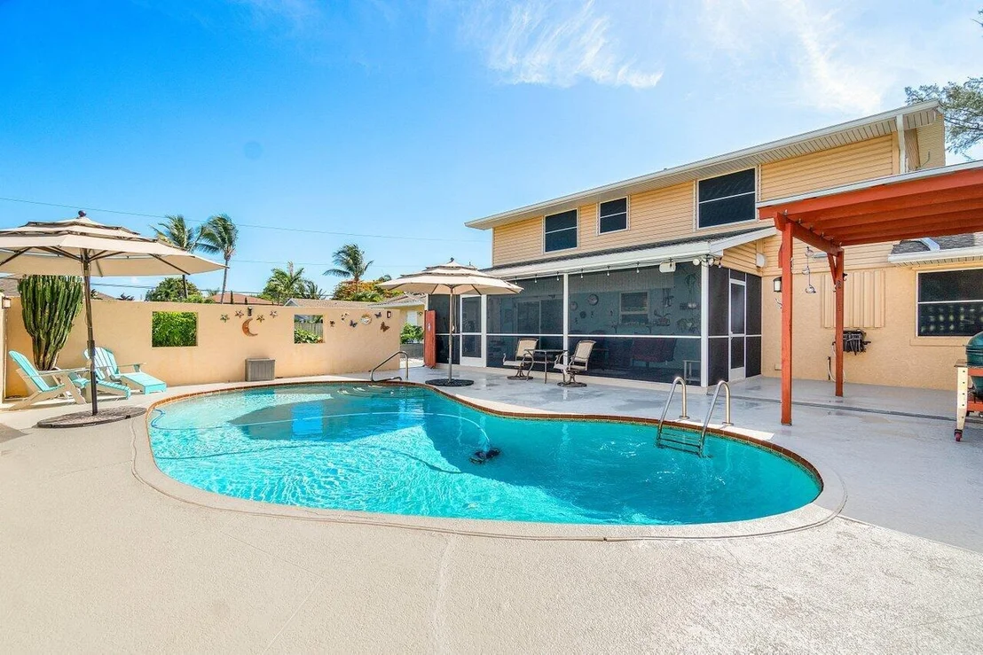Photo of 6435 Boyd Lane
