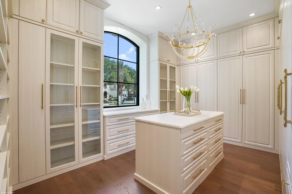 Photo of 369 Eagle Drive