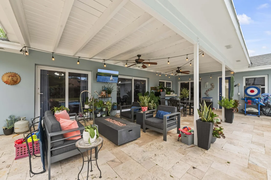Photo of 6427 Travis Road