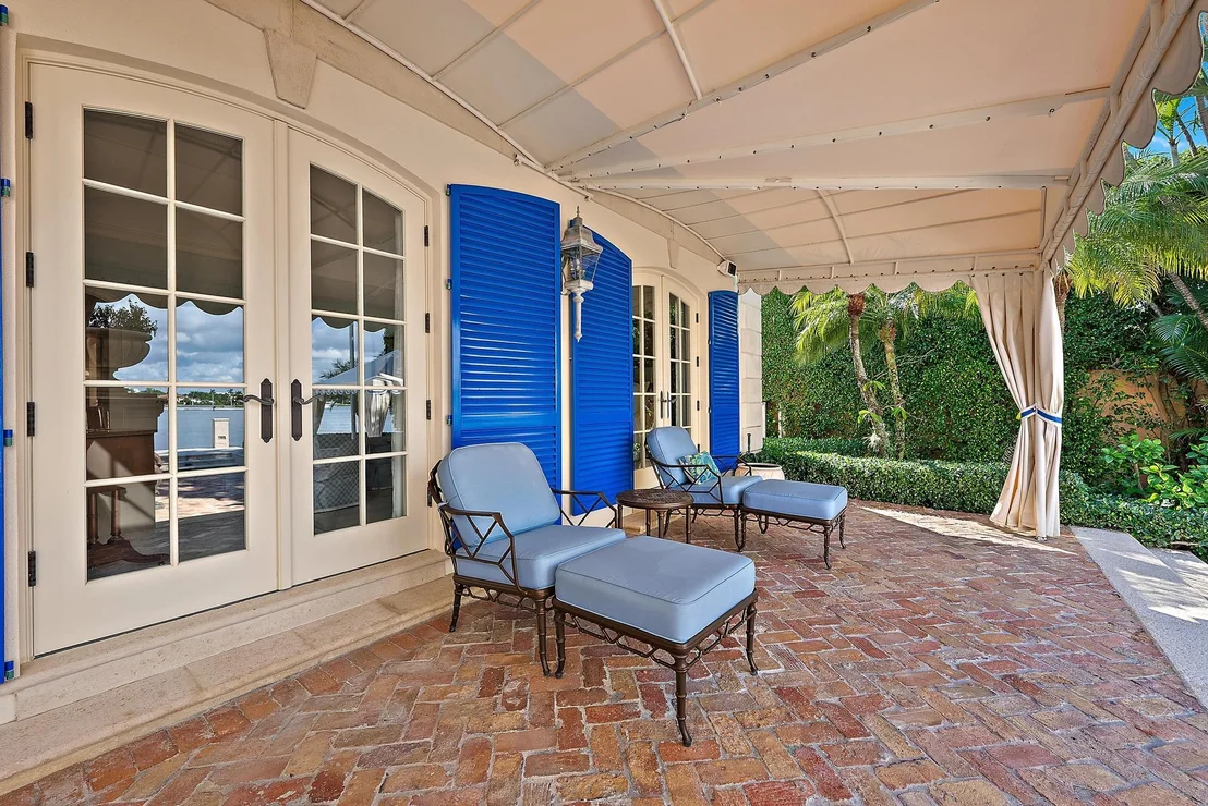 Photo of 751 Island Drive