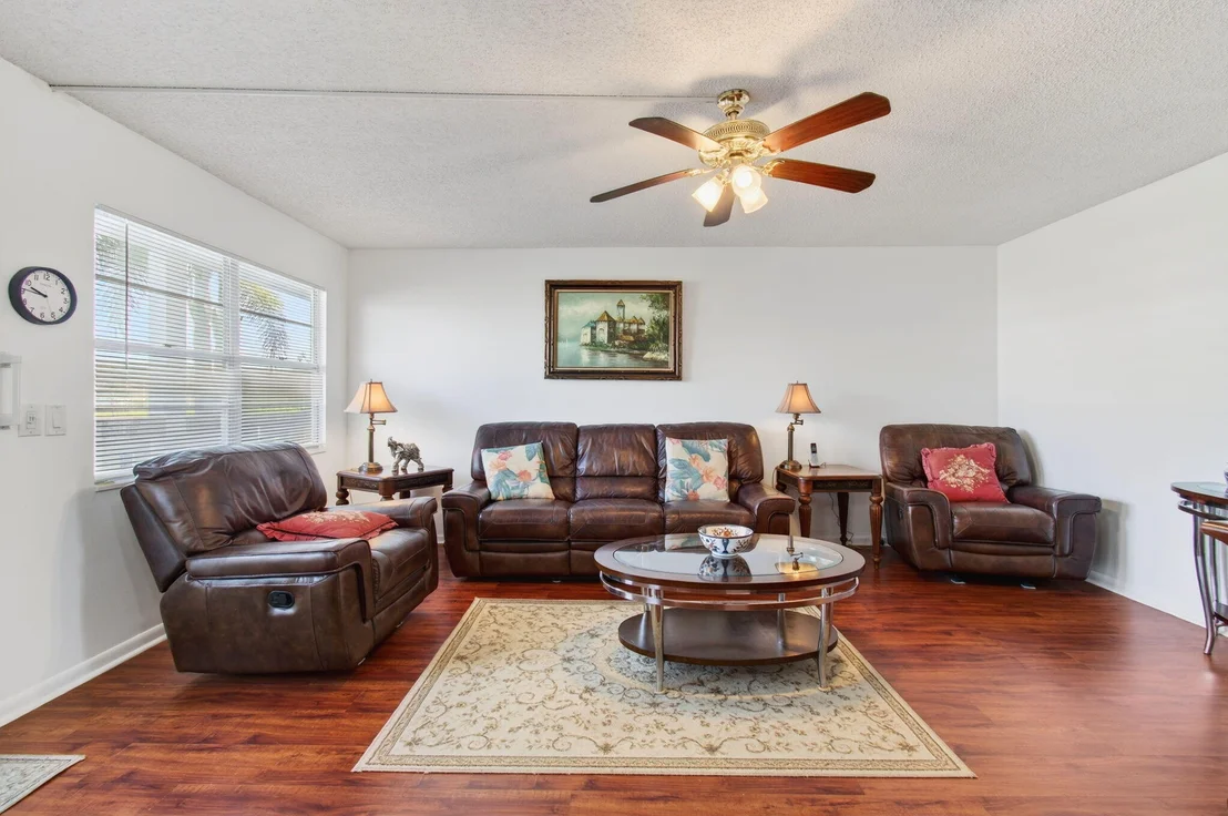 Photo of 2035 Cornwall B