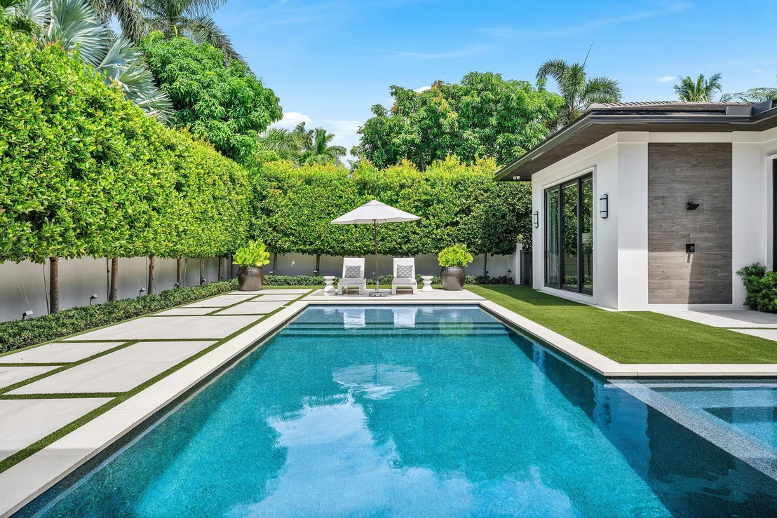 Photo of 800 Seagate Drive