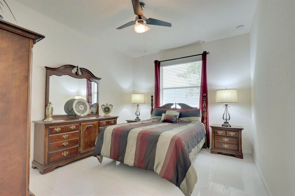 Photo of 4990 Manchia Drive