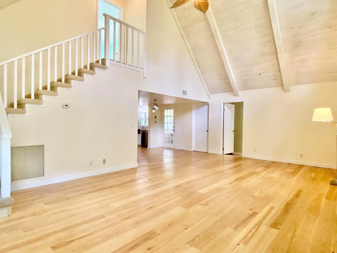 Photo of 16844 127 Drive N