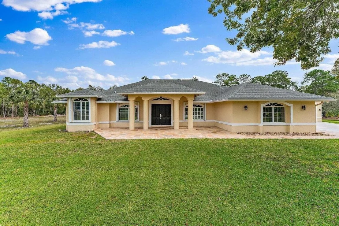 Photo of 3726 185th Trail N