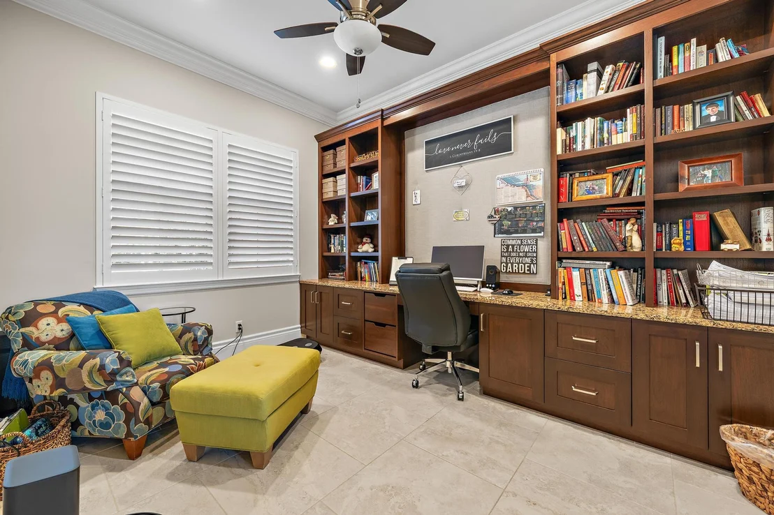 Photo of 120 Casa Circle