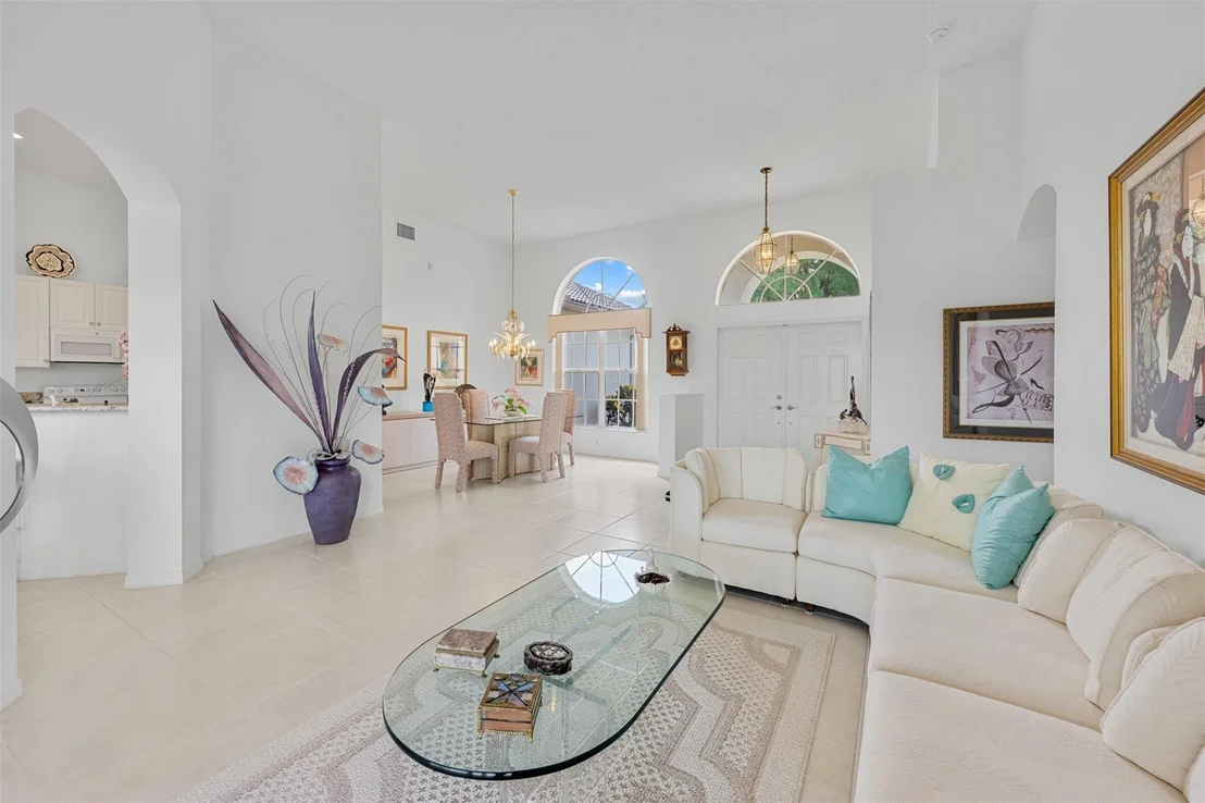 Photo of 10307 Lexington Estates Boulevard