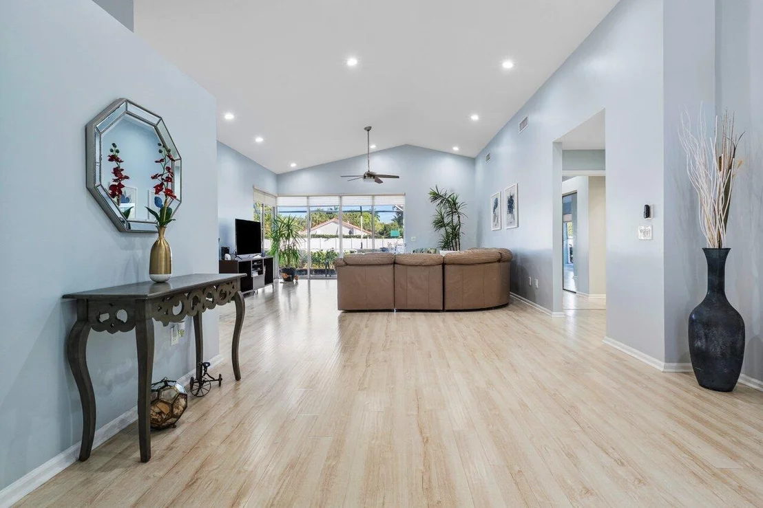 Photo of 7288 Via Palomar