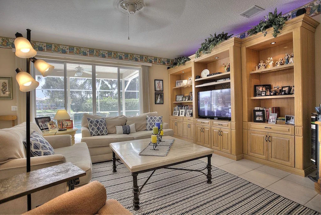 Photo of 266 Swallowtail Lane