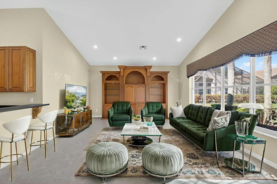 Photo of 7233 Francisco Bend Drive