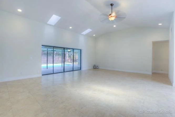 Photo of 14337 Stirrup Lane