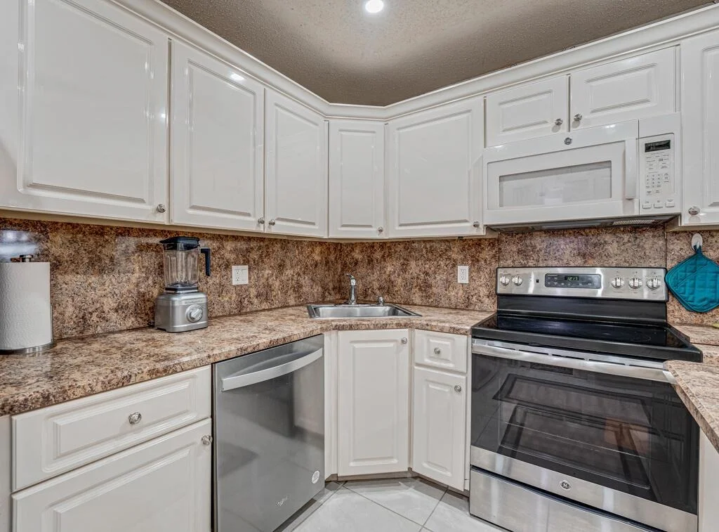 Photo of Unit C2 at 202 Pine Hov C2 Circle