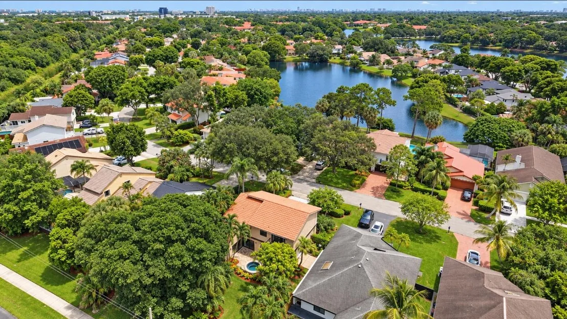Photo of 6599 Pond Apple Road