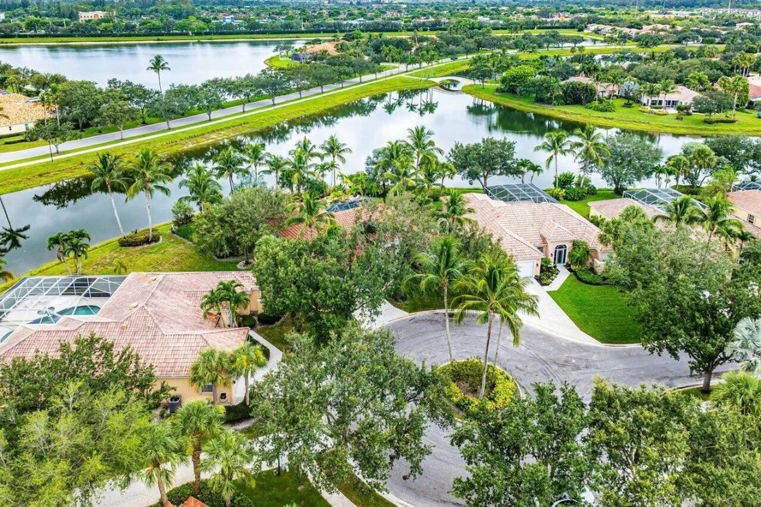 Photo of 7580 Red River Road