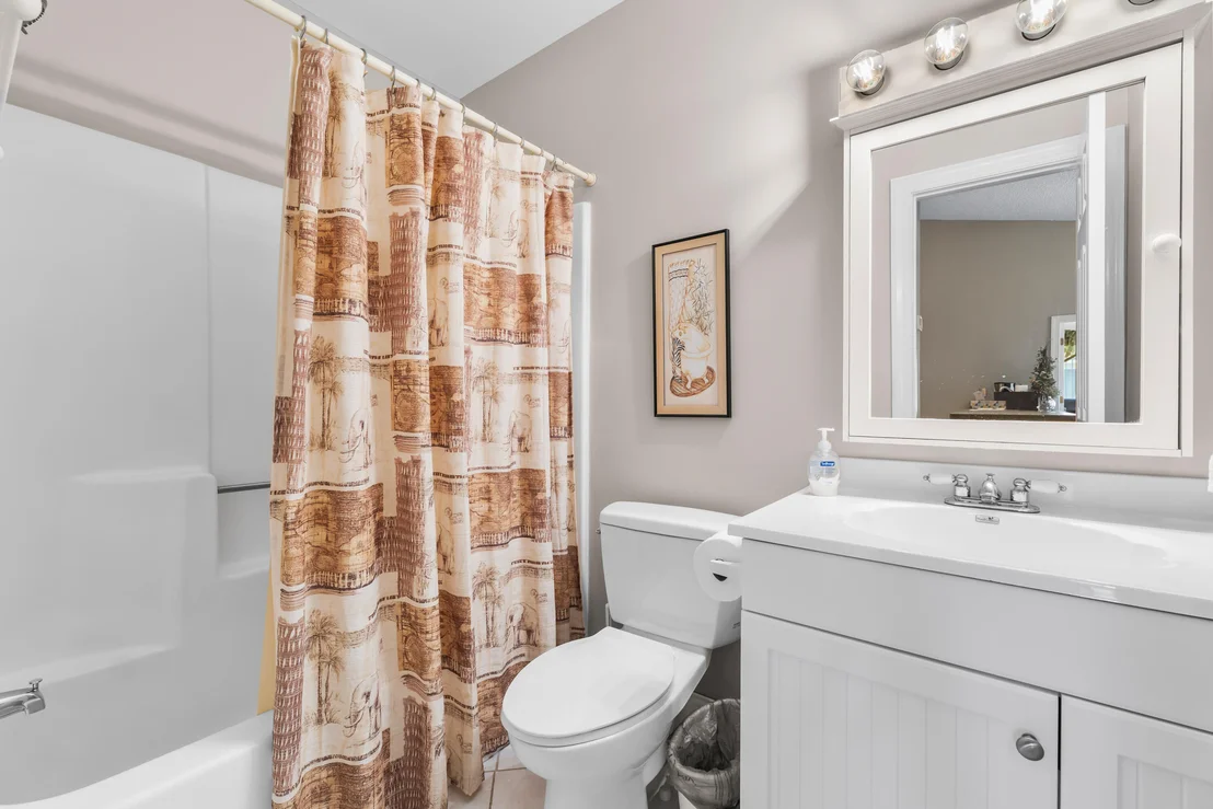 Photo of Unit E at 6426 Chasewood Drive